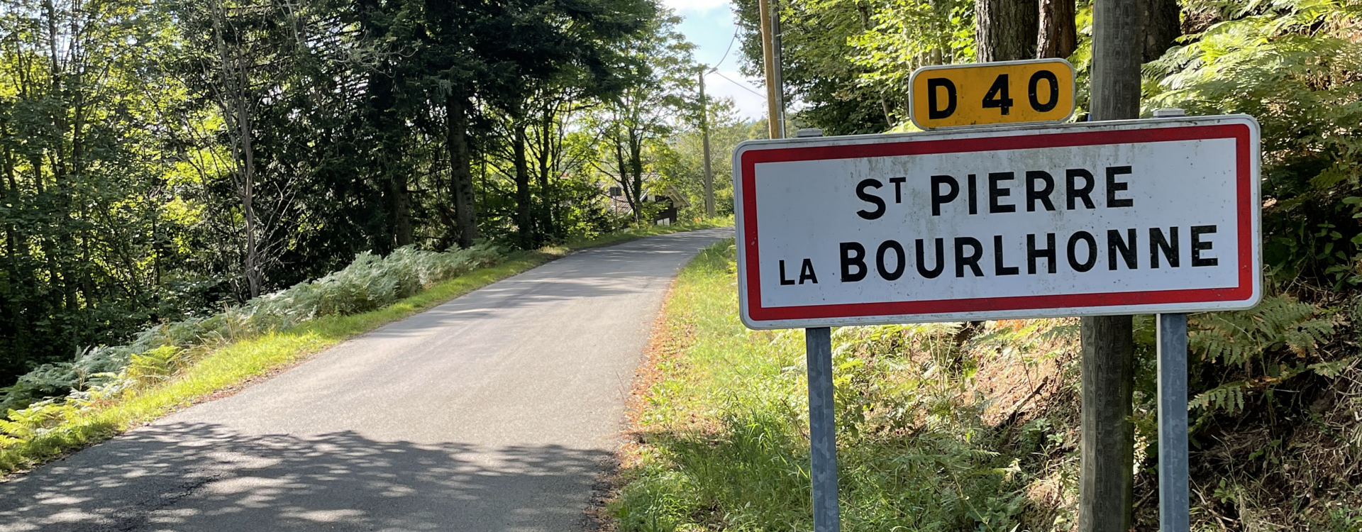 Randonnées - Saint Pierre la Bourlhonne (63)